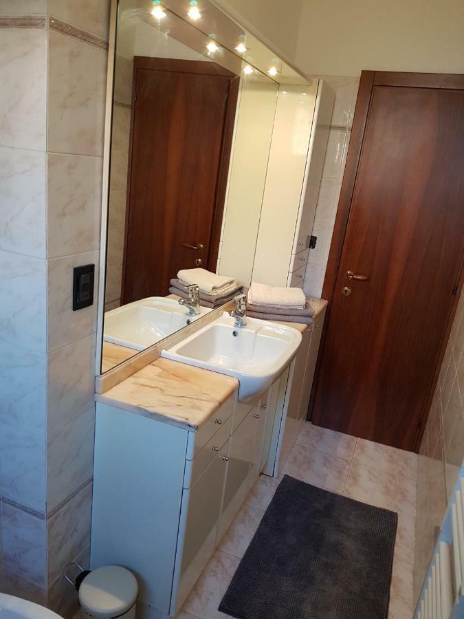 Appartamento Angela di Venezia House Esterno foto